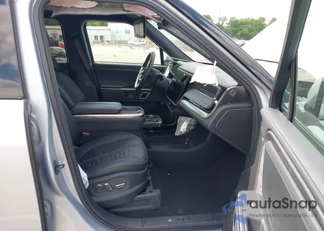 2023 Rivian R1T Adventure Quad Motor Large Pack from USA, damaged, VIN 7FCTGAAA4PN019227